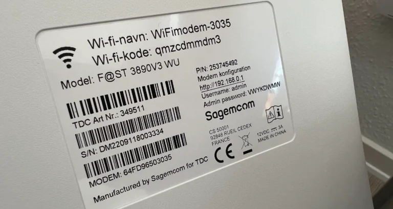 Trådløs router klistermærke med login-oplysninger